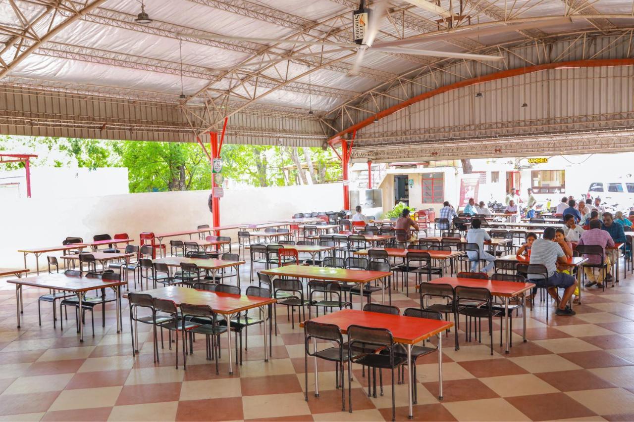 Bell Hotel Sivakasi Ngoại thất bức ảnh